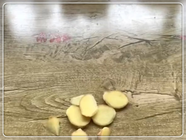 640