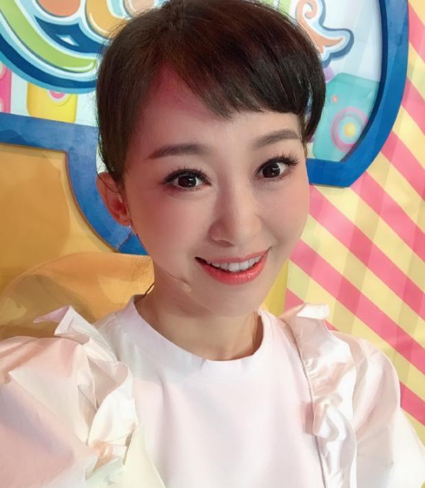 90后女神小鹿姐姐近照曝光,网友:就是她,影响我看动画