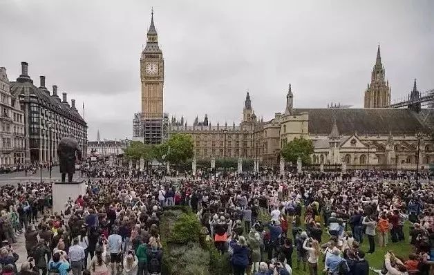 英国人口哦_英国人口密度分布图