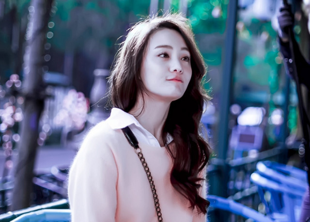 郑爽《倩女幽魂》造型曝光,曾被批只会噘嘴,这