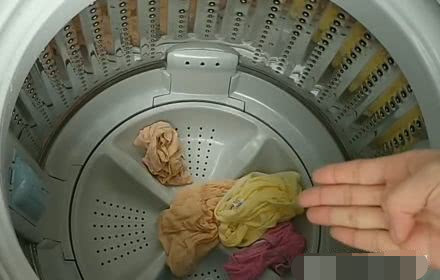 内衣能用洗衣机洗吗_太空被能用洗衣机洗吗