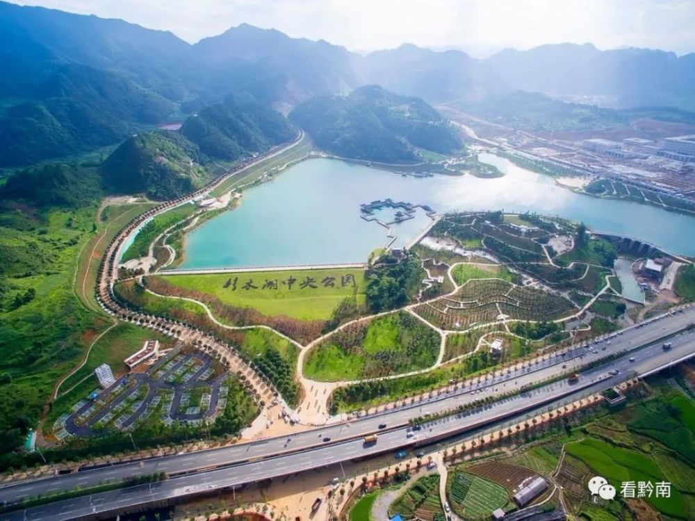 1.黔南州都匀市杉木湖景区