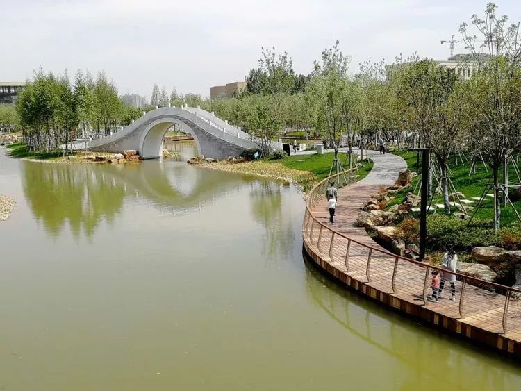 五一假期就去漯河西城区小南湖湿地公园,值得