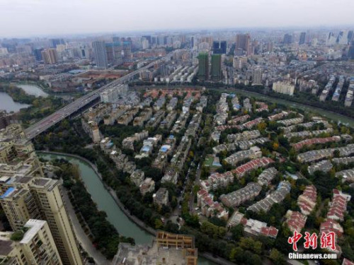 中央定调2017年中国经济 这八大政策红包惠及你我