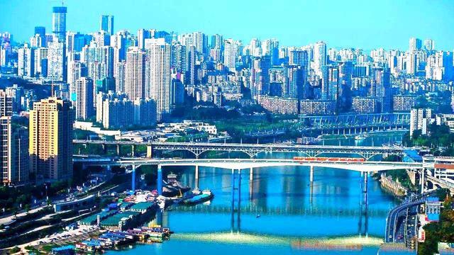 重庆gdp走向_昆明商业地产严重超标居西南首位 去库存压力大