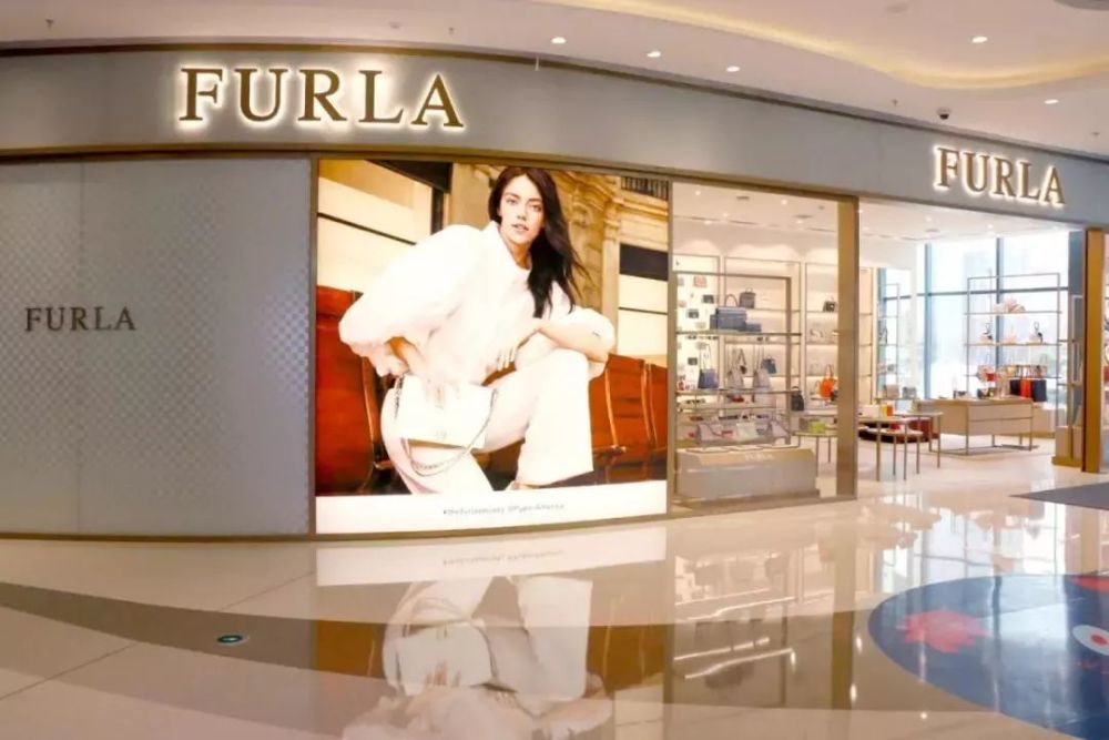 使用时间: 5月17日—5月26日   共计10天 使用规则: furla 门店单笔满