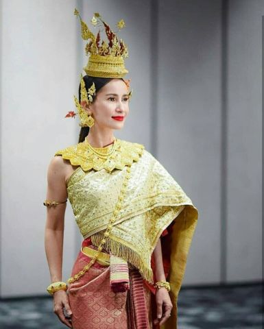 1,ann 女王 ann不仅是泰国传统服饰,印度沙丽也穿过哦!