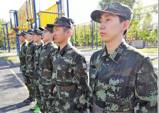 短道队开启为期五天军训 韩天宇爆料许宏志是