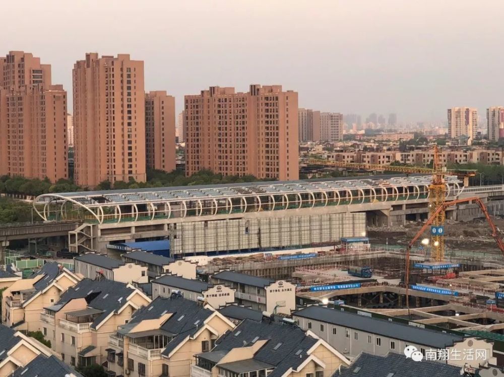 【独家】11号线陈翔路地铁站即将完全封顶!内部装修已经开始!
