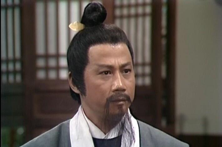 射雕开始丘处机明明找到杨康,为何还让他认贼作父?