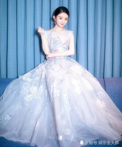 赵丽婚纱照图片大全_赵丽疑熟性感图片大全(2)