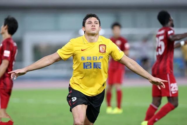 中超排名2021_2021中超海报图片(3)