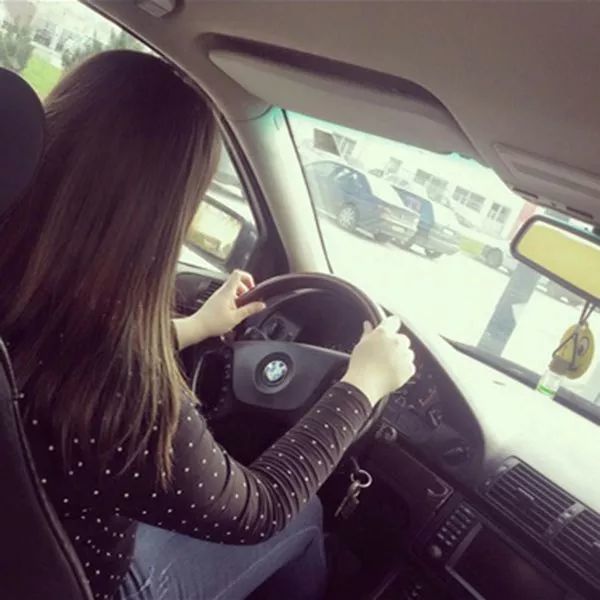 女司机真的不会开车吗?也许事实不是你想象中的那样