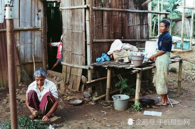 实拍印尼乡村人们的生活状态,比你想象的落后!