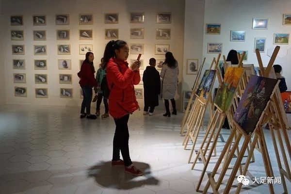 大足成年人掀起学 艺 热 看点快报