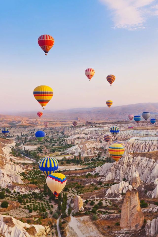 30- 去浪漫的土耳其,乘坐热气球升空.