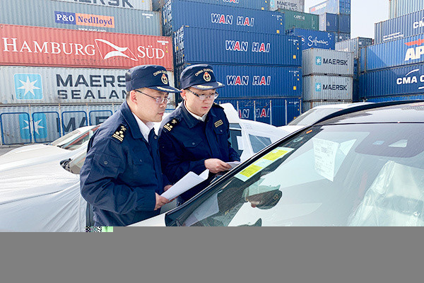 天津新港海关 一站到底 模式助力进口汽车快通关 看点快报