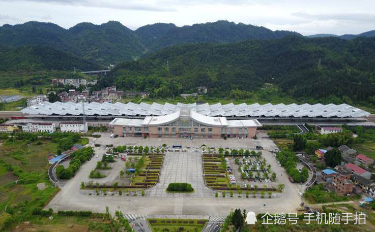 大陇镇人口_普宁大长陇4亿别墅(3)