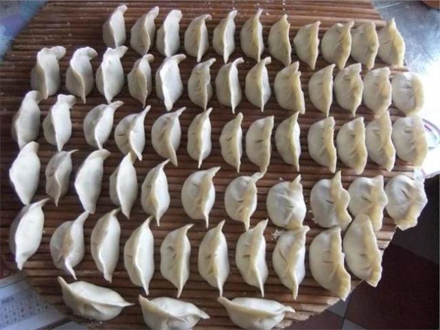 北方饺子和南方饺子差别到底有多大?网友:薄皮大馅才