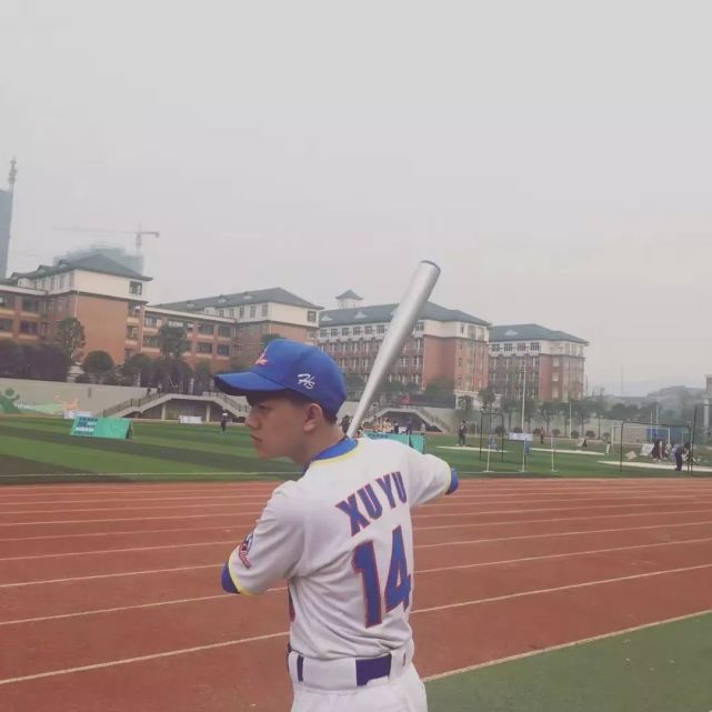 笑工场相声演员徐浩伦快板小子的相声奇缘