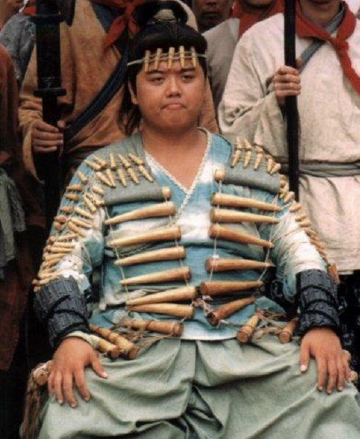 同样是演"程咬金",张卫健搞笑,郭冬临太出戏,唯独他成