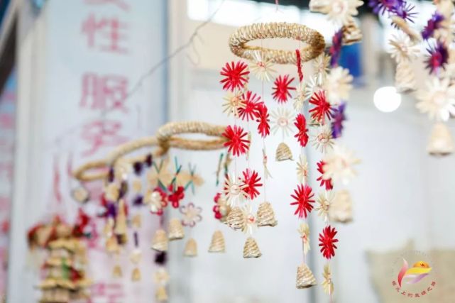 “指尖上的丝绸之路” 国际女性手工及家庭服务业展览会开幕啦！
