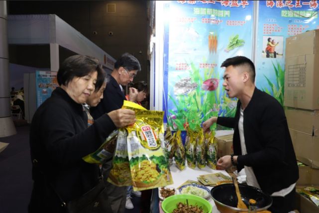 “指尖上的丝绸之路” 国际女性手工及家庭服务业展览会开幕啦！