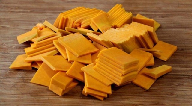 640