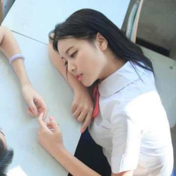 初中生张婉莹本人是在哪里