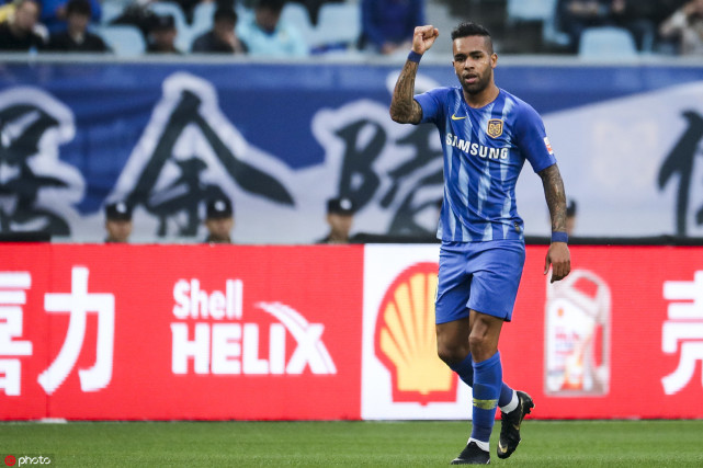 媒体:特谢拉愿意接受归化 但不具备基础条件