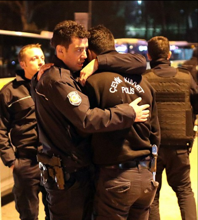 土耳其袭击死亡人数升至38人 19人有嫌疑被拘(图)