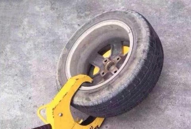 640