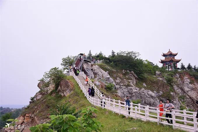 濮公山,矿坑废墟变身地质公园!