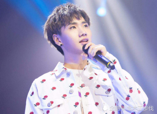 赶紧删除 心如止水 ,汪苏泷这首歌火了,00后上课偷偷听