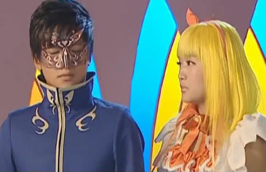 巴啦啦小魔仙:游乐叫小蓝"啰嗦老太婆",谁知道他怎么叫小月的