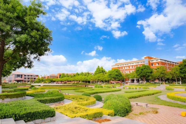 山东钢铁的gdp_山东莱芜钢铁焦化(3)