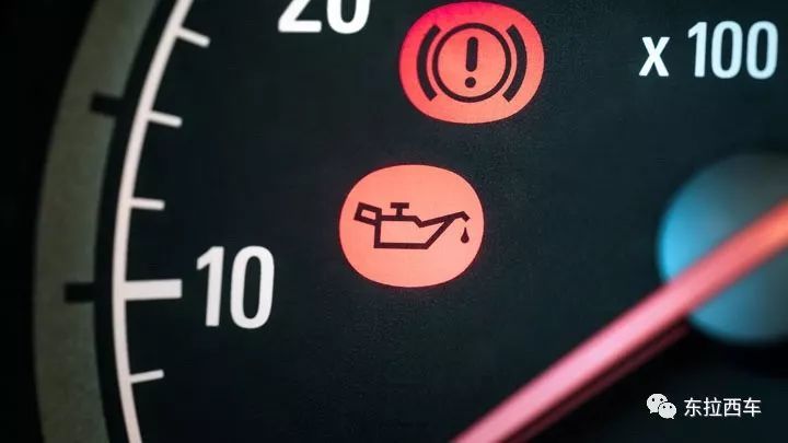 机油压力警告灯 这个小灯的图标是一个带把手的油壶,壶嘴上还煞有介事