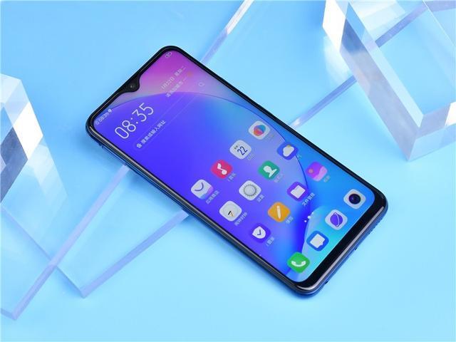 520买台手机送男朋友?孔雀蓝vivo y3了解一下