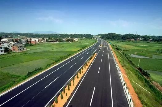 平江至益阳高速公路今年正式开工,预计于2022年竣工!