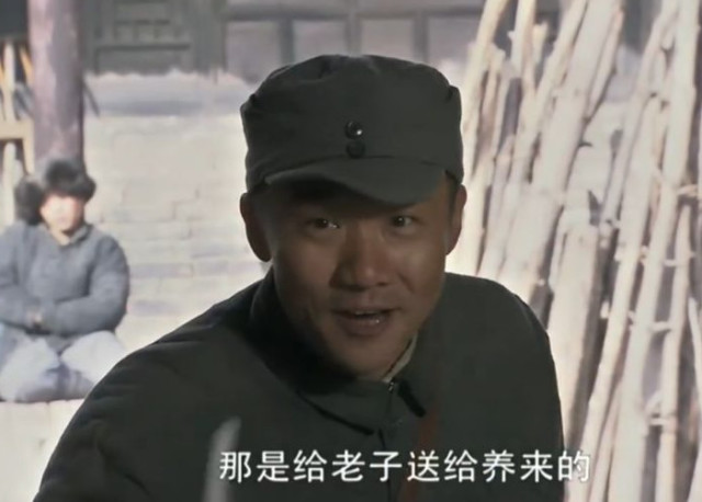 亮剑:李云龙给妇女们开会,老版李云龙吹牛大会,新版