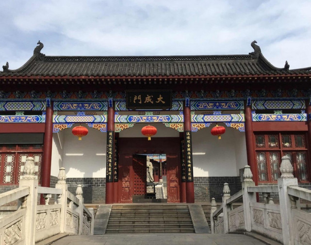 中国最大的封建贵族庄园在山东,规模仅次于故宫的古