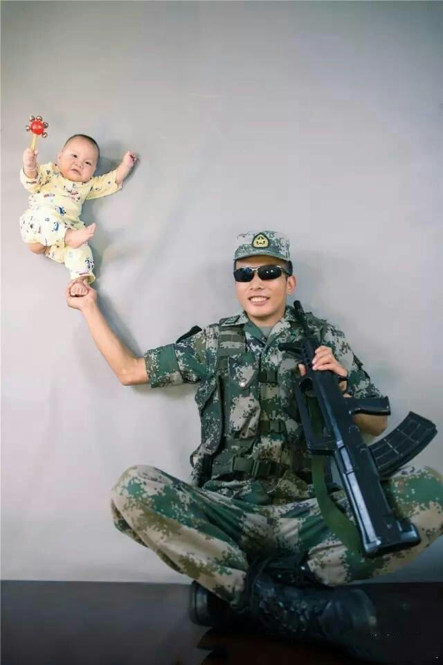 军人的特殊亲子照,图9让人非常感动