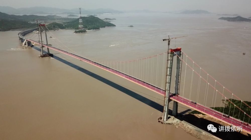秀山大桥建成以后,通过与已经建成的官山大桥,使得秀山岛与岱山本岛