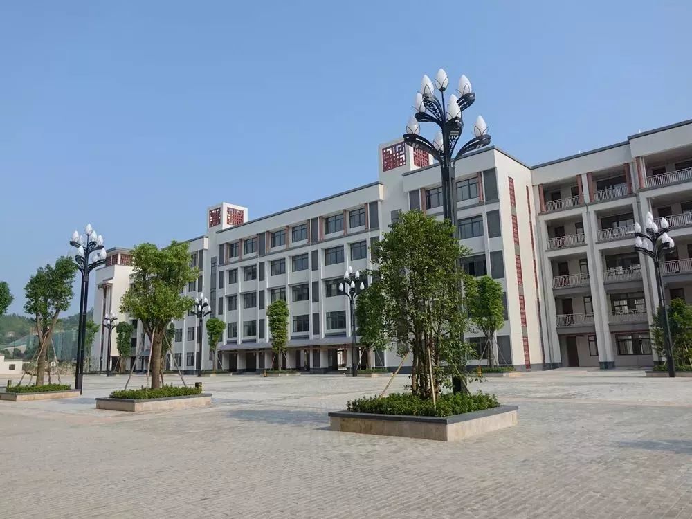 重磅!陆丰龙山中学新校区启用
