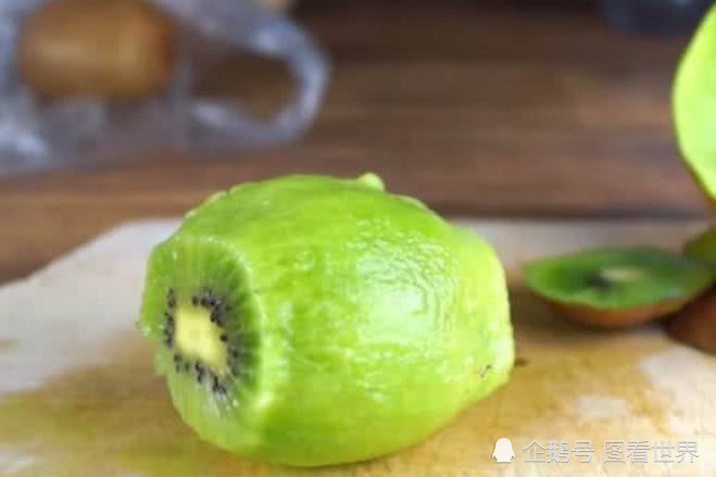 7种去了皮的水果,猜对二种的是俺弟,全猜对的都是"