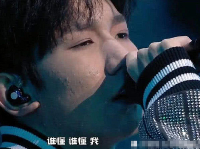 tfboys生图:王源痘痘肌,王俊凯青春痘,而易烊千玺全是坑