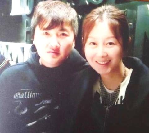 孙楠首次回应女儿进“女德班”：孩子喜欢传统文化（组图） - 5