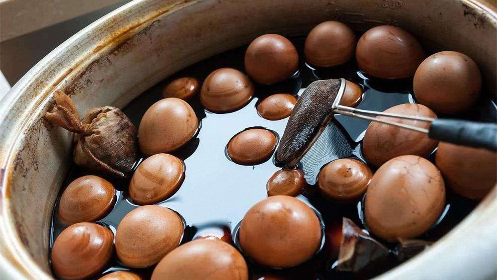 台湾一个茶叶蛋多少钱 大陆游客 直言吃不起 吃不起 看点快报