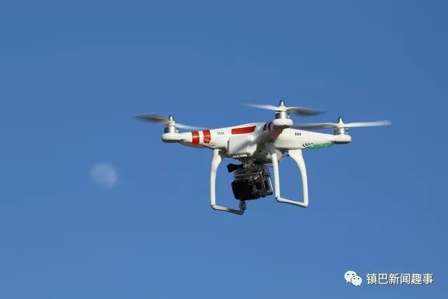 镇巴小型无人机首次1500米高空观测 看点快报