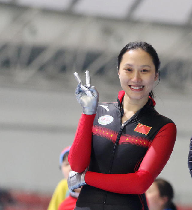 事多:武大靖睡觉不敢脱衣服 张虹被模特公司相中